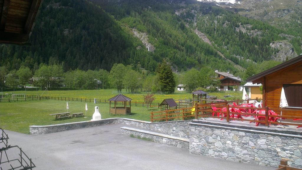 Margherita Camping & Resort Gressoney-Saint-Jean Exterior foto
